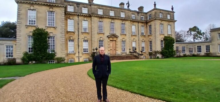 Konferencë e mbyllur për dialogun Kosovë–Serbi në Fondacionin Ditchley