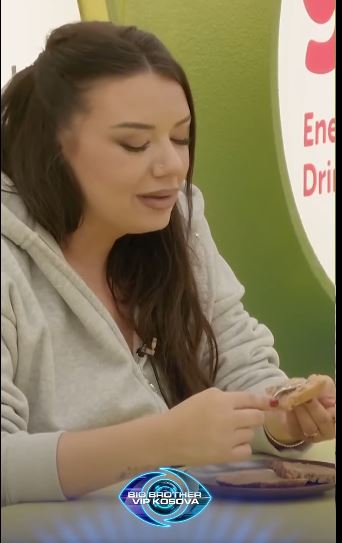 Sasa “frikësohet” nga Alba: Ke nevojë për psikolog, gjestet e tua…