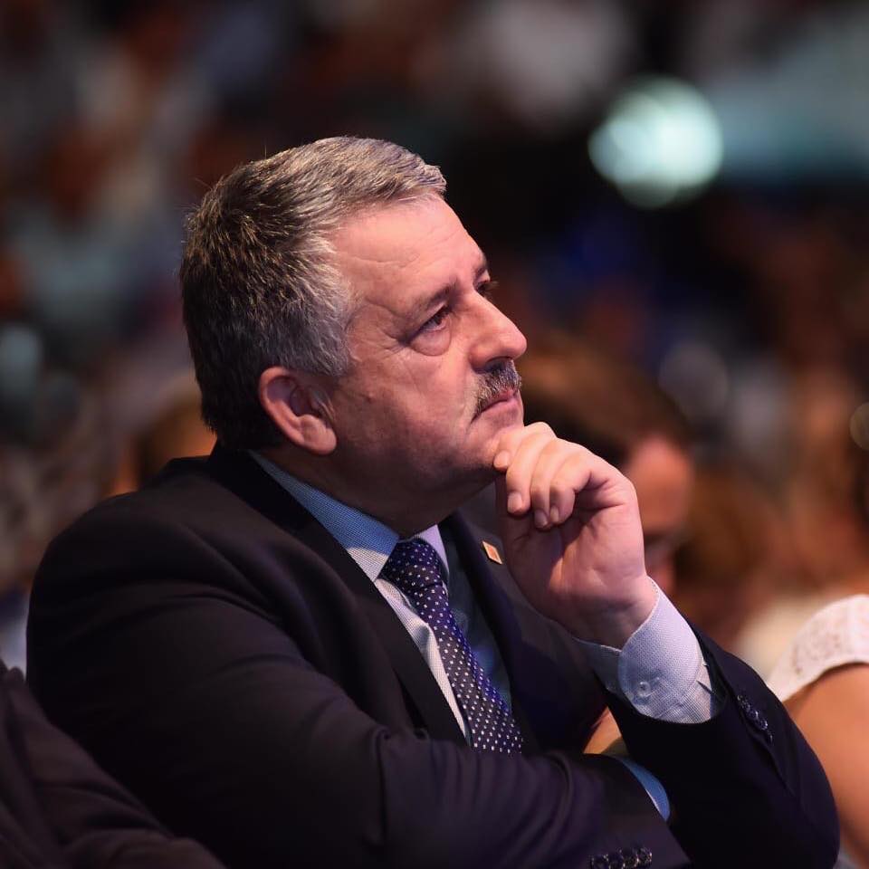 Nuk u përfshi në listën e LDK’së, reagon Agim Veliu