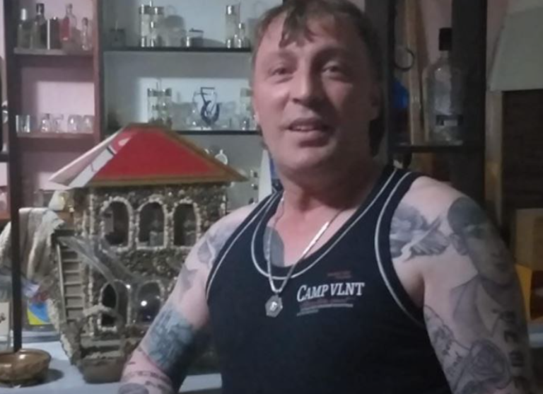 Ky është personi që tentoi t’i vras avokatin shqiptar dhe dy serbët në Deçan