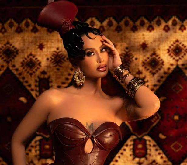 🎵 Dafina Zeqiri publikon këngën e re “Xhane” 🎤