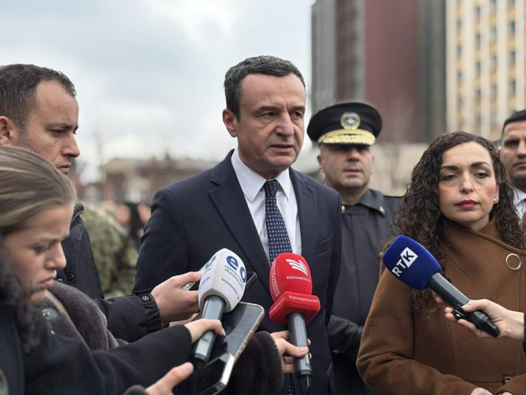 Kurti: Rënia e heronjve të janarit i dha hov rezistencës dhe vetëdijes kombëtare