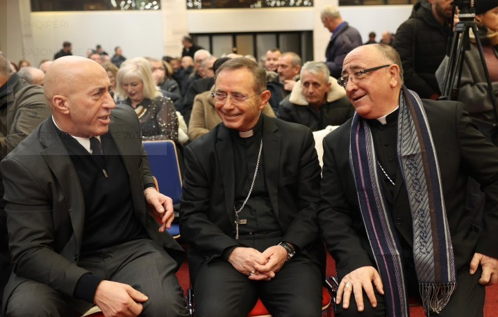 Haradinaj: Imzot Nikë Prela dhe Imzot Mark Sopi do të kujtohen gjithmonë