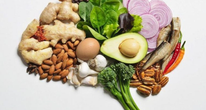 Gjashtë ushqime që mund të dëmtojnë shëndetin më shumë se duhani