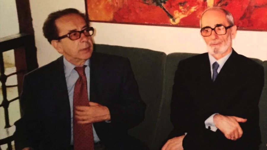 Qosja përkujton Kadarenë në 90-vjetorin e lindjes: Madhështia e tij përtej çdo mospajtimi