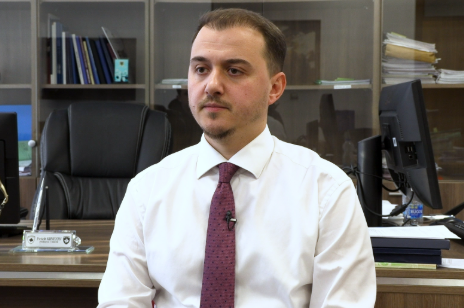 Kryeprokurori i Prizrenit mban konferencë për aksionin në BKS