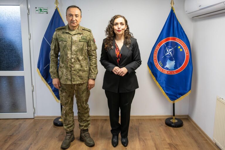 KFOR garanton angazhim të palëkundur për sigurinë dhe stabilitetin në Kosovë