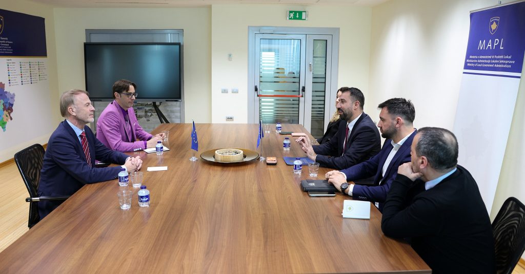 Orav: Zgjedhjet tregojnë se demokracia formëson politika për komunitetin