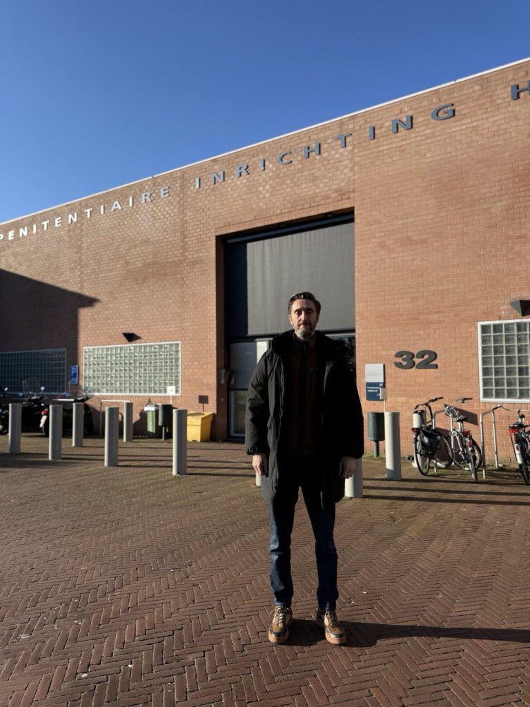 Ismaili viziton Veselin në Hagë: Besimi në drejtësi mbetet i palëkundur