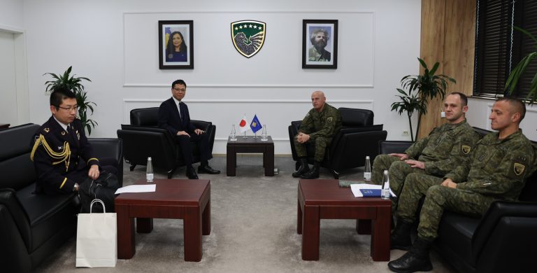 Takim i Komandantit të FSK-së me përfaqësuesit e Japonisë