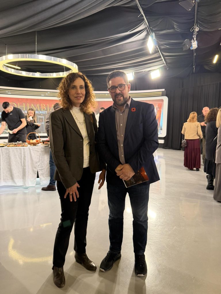 Dardan Krasniqi takohet me Ambasadoren e Izraelit në Kosovë