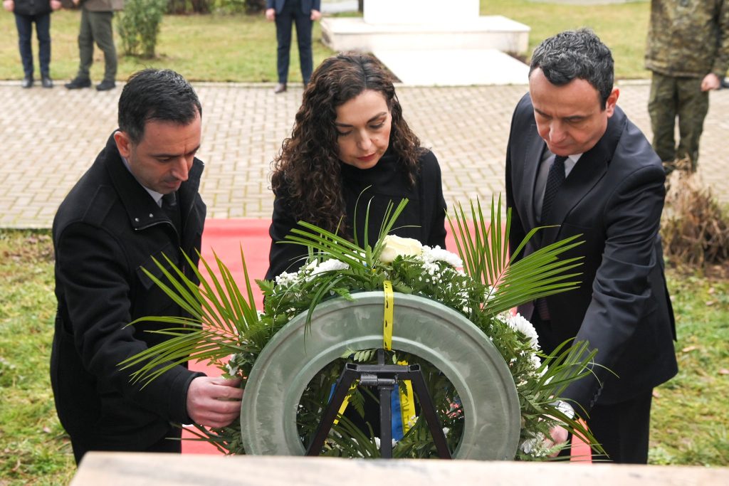 Përkujtim i Viktimave të Holokaustit në Prishtinë