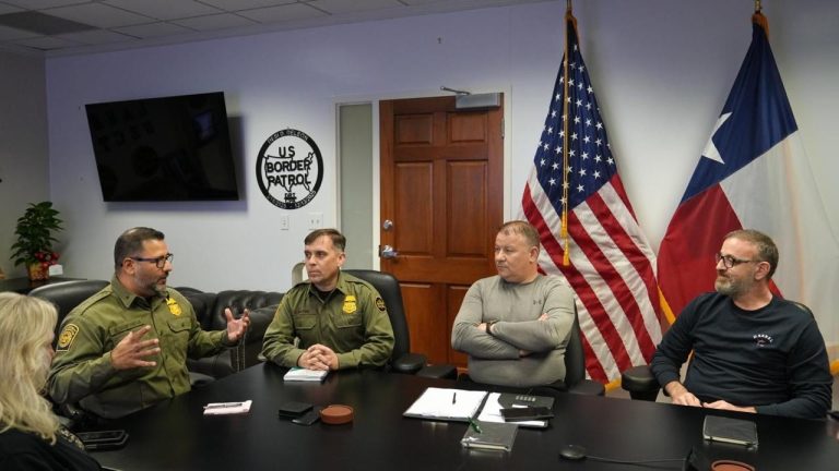 Policia e Kosovës viziton për herë të parë kufirin SHBA–Meksikë