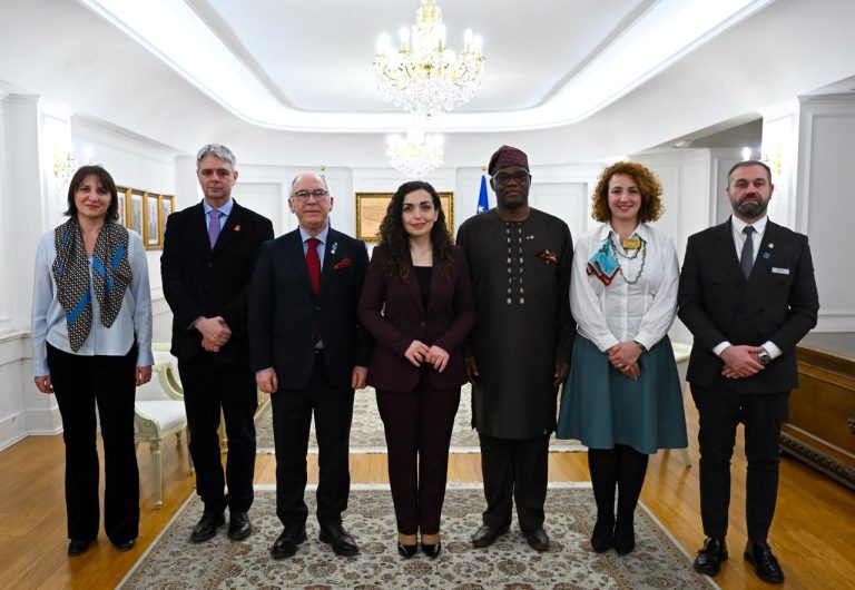 Presidentja Osmani priti në takim Presidentin e zgjedhur të Rotary International, z. Olayinka Hakeem Babalola