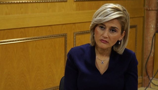 Përplasja rreth shkrimit të NZZ-së: Kusari-Lila e quan të rremë, Bislimi e Abrashi e cilësojnë gazetë serioze