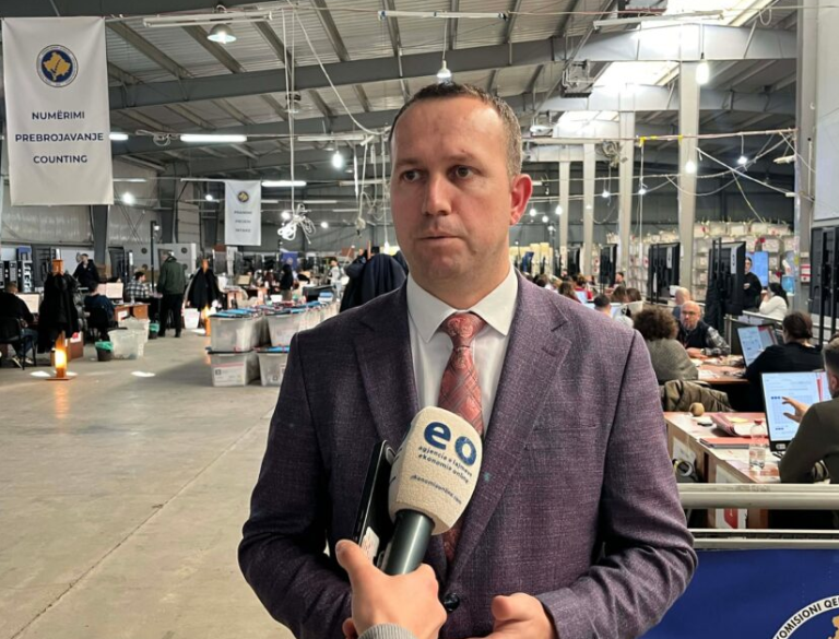 KQZ: Rinumërohen 85% e vendvotimeve, mbeten rreth 400 të tjera