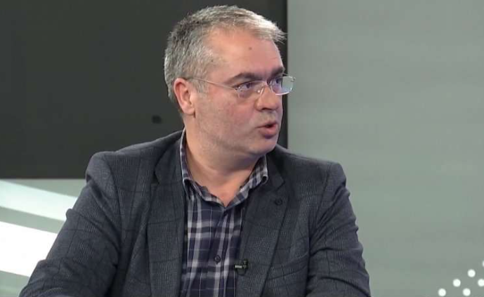 Fetoshi: Ftesa e Trump e pozicionon Kosovën si faktor paqeje dhe partner strategjik të SHBA-së