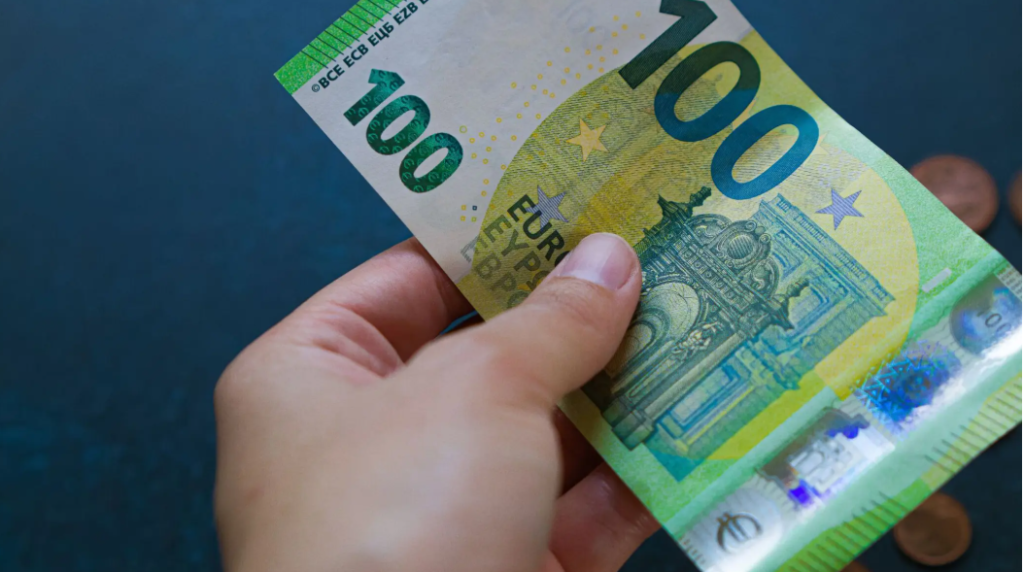 MFPT: Përfundon ekzekutimi i pagesave prej 100 euro për studentët dhe nis shpërndarja e bursave të mobilitetit