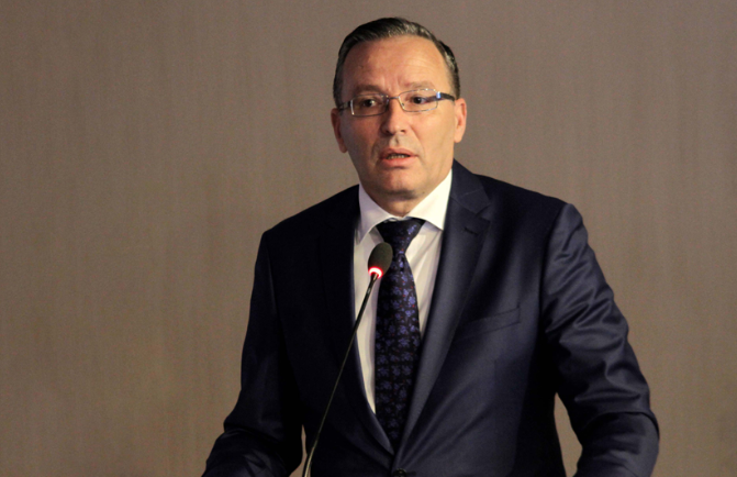 Bedri Hamza nderon 20-vjetorin e ndarjes nga jeta të Ibrahim Rugovës