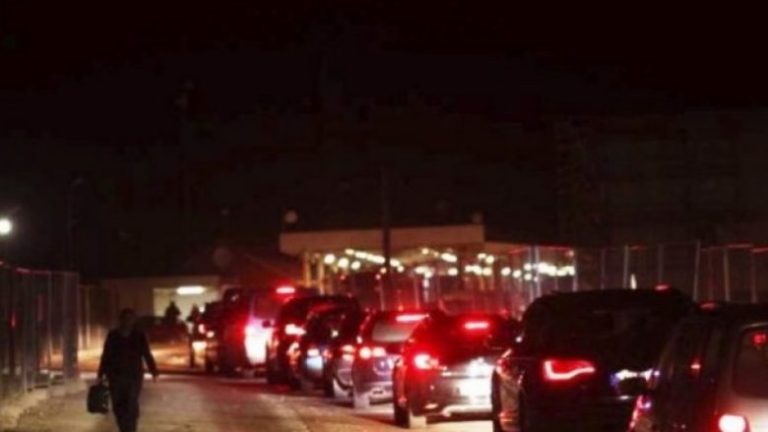 Fluksi në pikat kufitare të Kosovës bie pas festave, pritjet minimalizohen