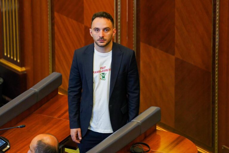 Paris Guri mbetet jashtë Kuvendit, renditet i 17-ti në listën e LDK-së