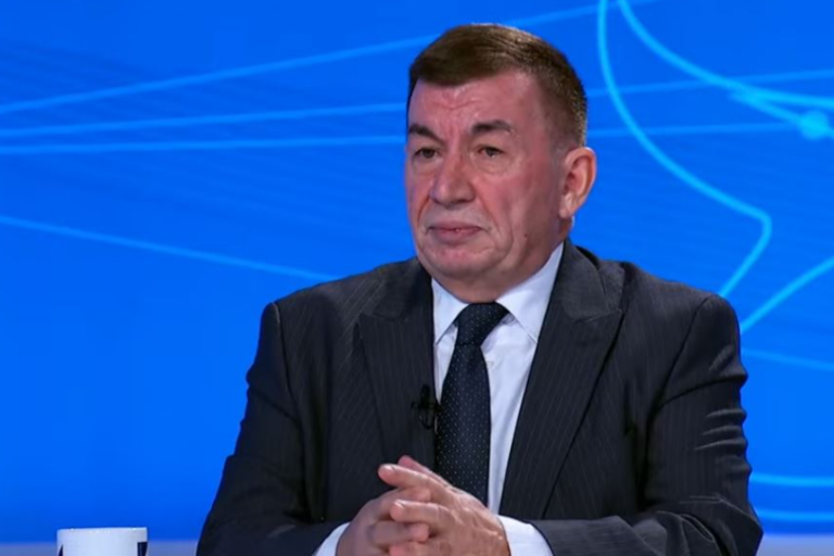 Bajrami kritikon mbajtjen pesëvjeçare në paraburgim të Hashim Thaçit