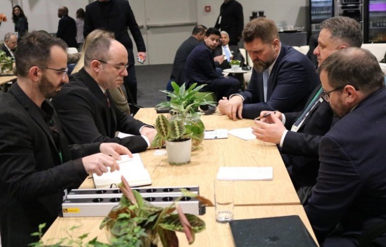 Kosova dhe Hungaria forcojnë bashkëpunimin në bujqësi dhe menaxhim ujor