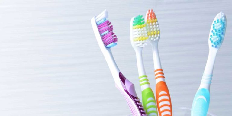 Furçat e dhëmbëve: Pse çmimi nuk është gjithçka