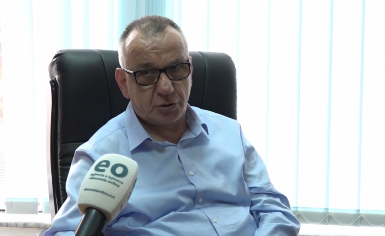 Enver Hasani: Kurti nuk mund të vendos vetëm për qeverinë dhe presidentin