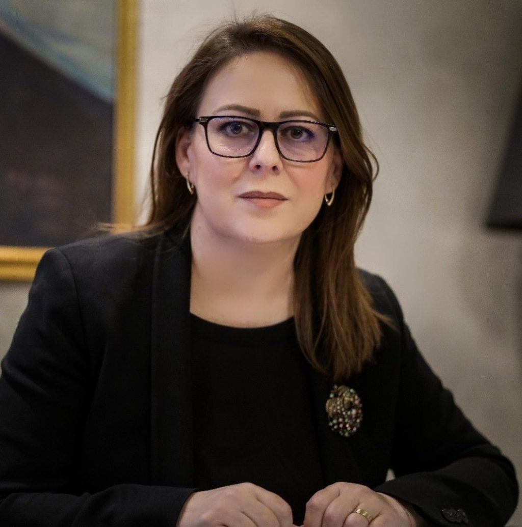 Hykmete Bajrami kërkon rinumërim të votave dhe veprim nga institucionet