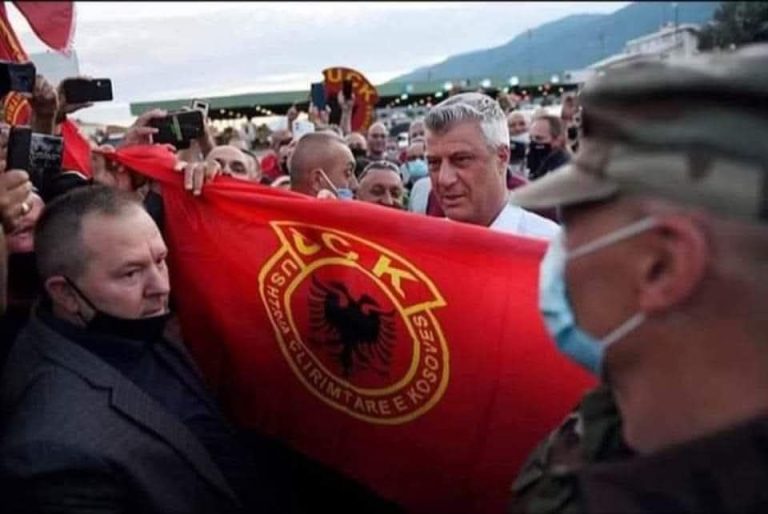 Hysni Gucati publikon foto me Hashim Thaçin: “Dielli do të lind përsëri”