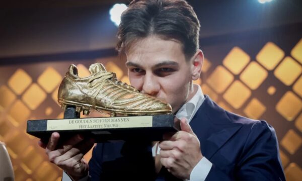 Ardon Jashari fiton “Këpucën e Artë” në Belgjikë pas një viti të jashtëzakonshëm