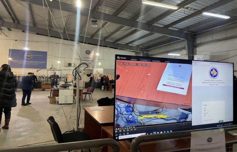 KQZ planifikon ta përfundojë sot rinumërimin e vendvotimeve