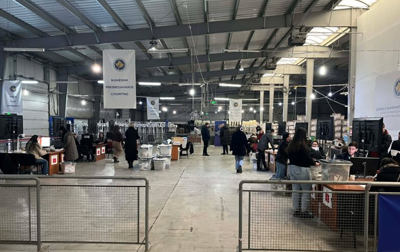 Rinumërimi i plotë i votave pritet të vonojë formimin e institucioneve