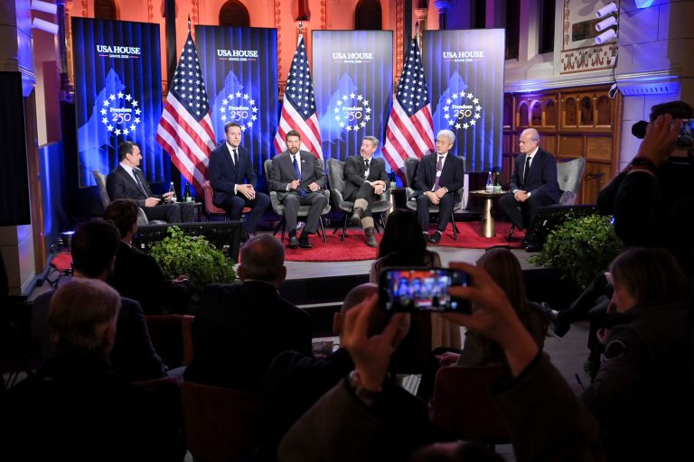 Kurti në “Shtëpinë e SHBA-së” në Davos, flet për besimin dhe udhëheqjen