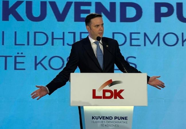 Abdixhiku thirrje për bashkim në LDK pas votëbesimit
