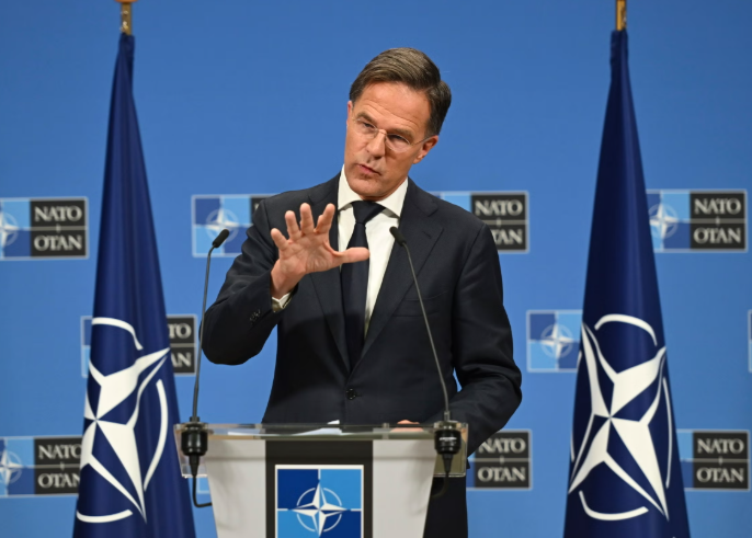 Rutte: NATO do të vazhdojë bashkëpunimin me Danimarkën dhe Groenlandën për sigurinë e Arktikut