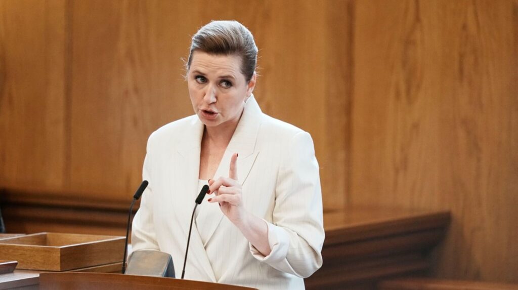 Titull:Danimarka paralajmëron: Sulmi ndaj Groenlandës mund të shkatërrojë NATO‑n