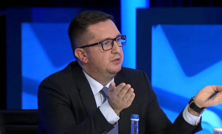 Besian Mustafa: Votimi i Thaçit për president ishte gabim i madh i LDK-së