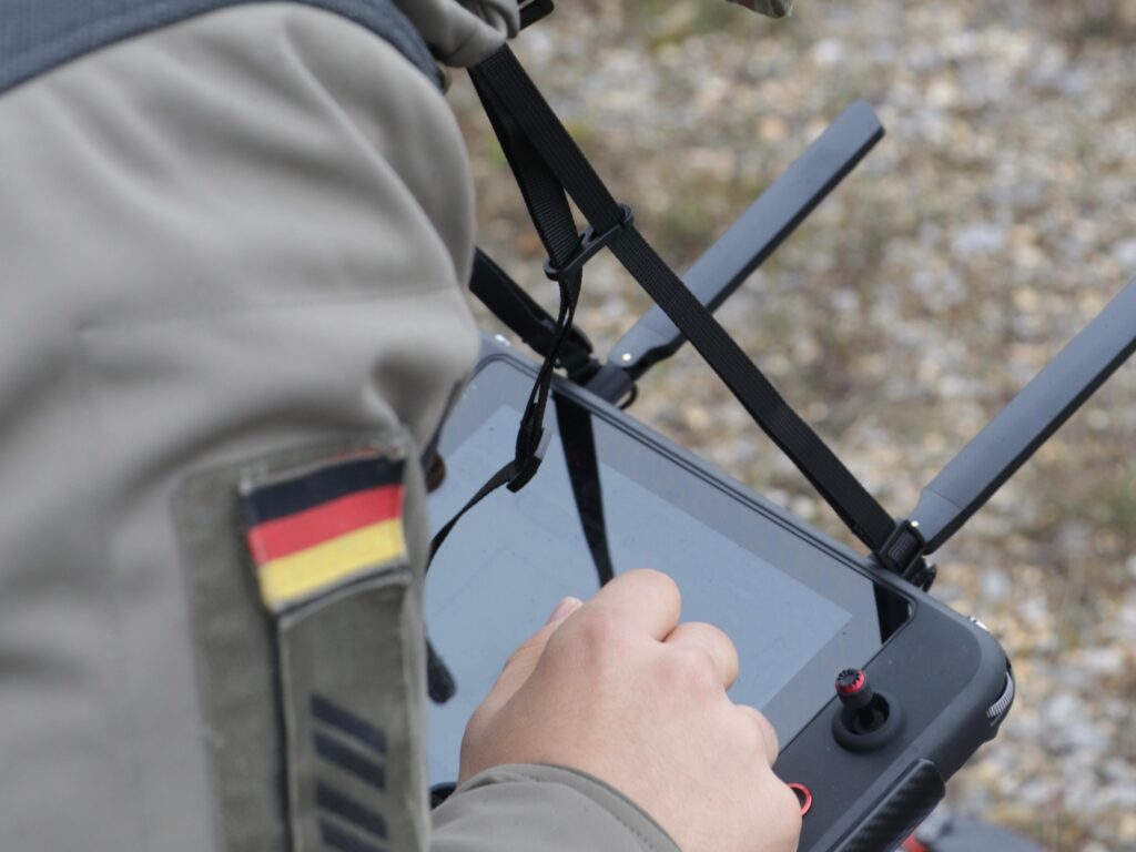 Ushtarët gjermanë të KFOR-it stërviten për të luftuar dronet në Kosovë