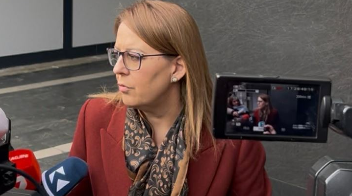 Hykmete Bajrami: Do të bëj publike qëndrimet pas takimit konsultativ