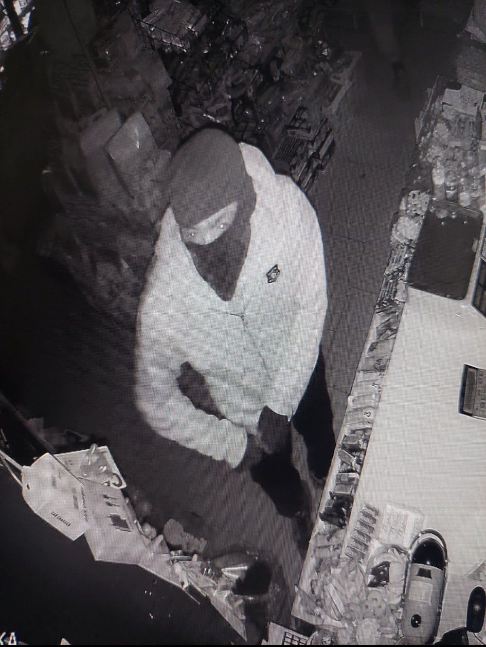 Kërkesë për bashkëpunim – identifikim e personit të dyshuar