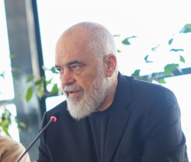 Edi Rama për 15-vjetorin e 21 Janarit: Drejtësia mund të vonojë, por nuk harron