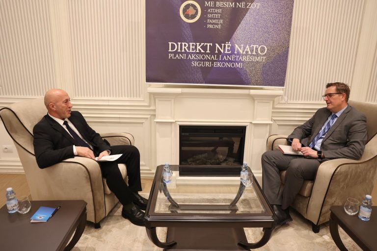 Haradinaj pret ambasadorin e ri slloven në Kosovë