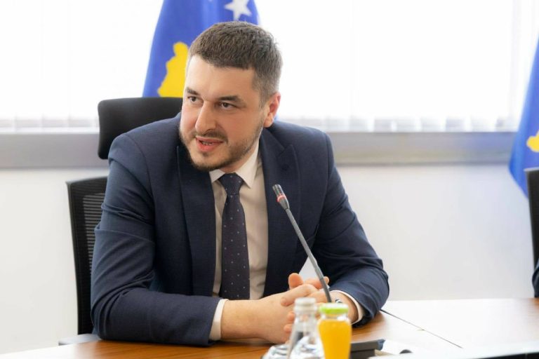 Taulant Kelmendi humb 922 vota gjatë rinumërimit në Kosovë