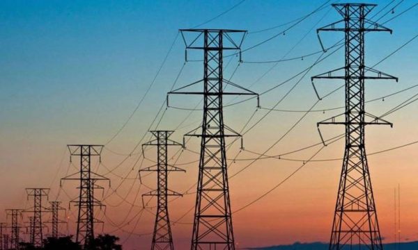 Eksperti Zefaj kritikon qeverinë për krizën energjetike