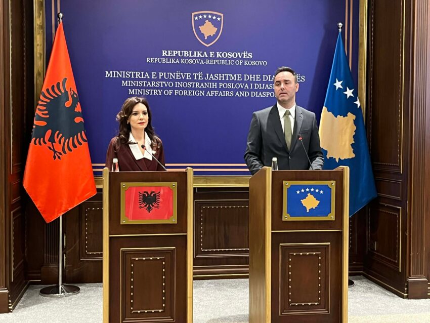 Spiropali: Nuk është garë kush ka mbrojtur më shumë ish-krerët e UÇK-së