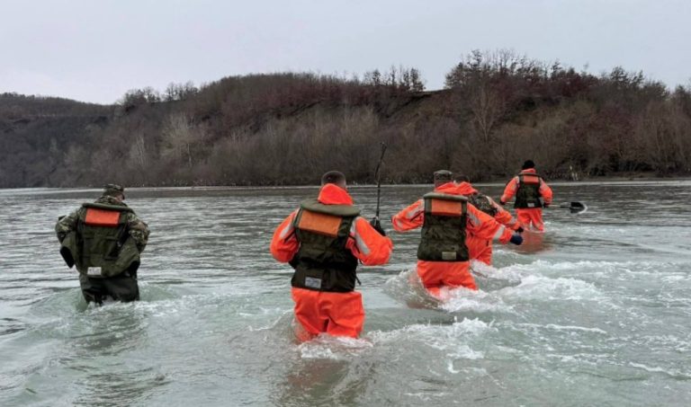 Vazhdojnë kërkimet për Jurgen Karajn në lumin Mat, FSK përdor dron