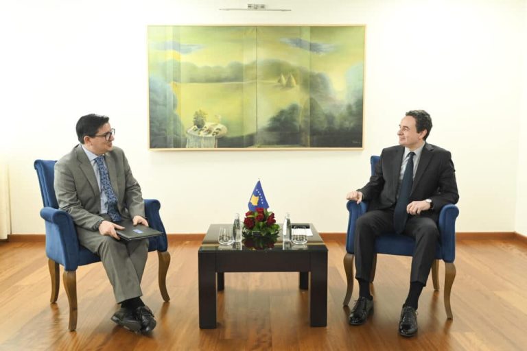 Kryeministri Kurti takoi Përfaqësuesin e Përhershëm të Programit të Kombeve të Bashkuara për Zhvillim (UNDP), Nuno Queirós