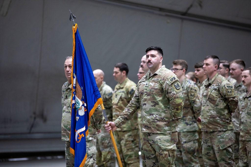 Ndërrim komande në Task Forcën e Aviacionit të KFOR-it, i pranishëm Josh Peterson